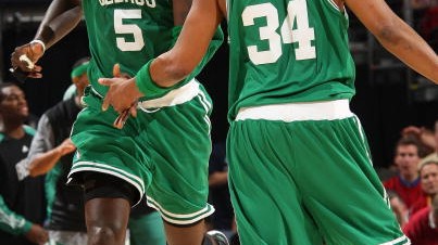 普理查德42分生涯夜！凯尔特人117-115险胜骑士锁定东部第二