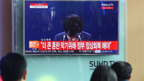 日本vs波兰世界杯小组赛复盘：蓝武士高空崩盘，莱万双响定乾坤