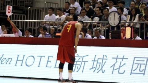 男篮亚洲杯预选赛新西兰92-51大胜中国香港 41分差创系列赛纪录